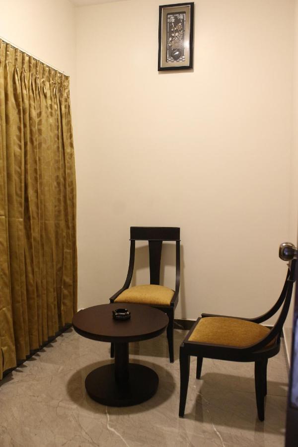 The Lavish Moon Hotel Yercaud Exterior photo